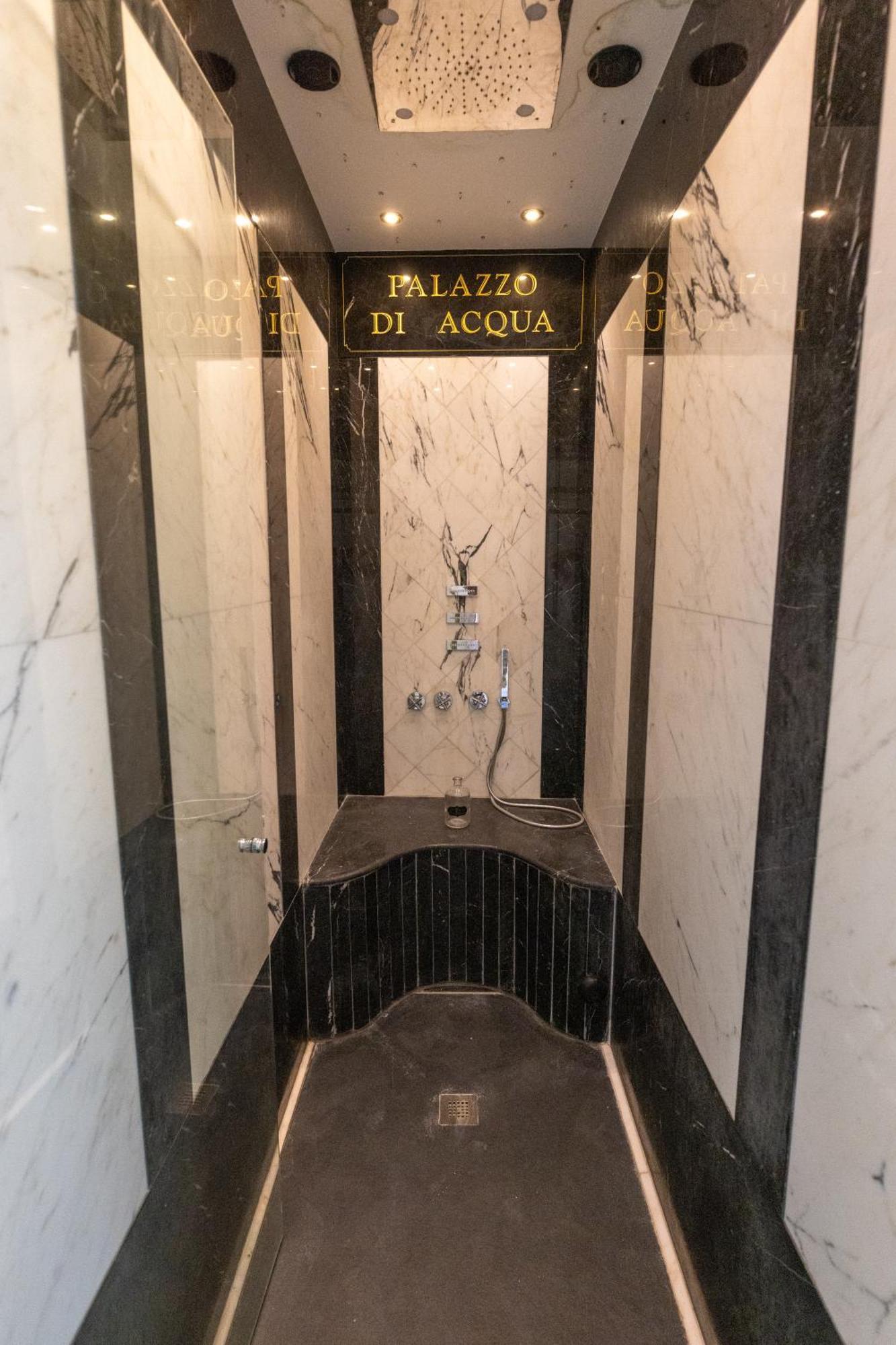 Palazzo Di Acqua Hotel Le Mans Exterior foto
